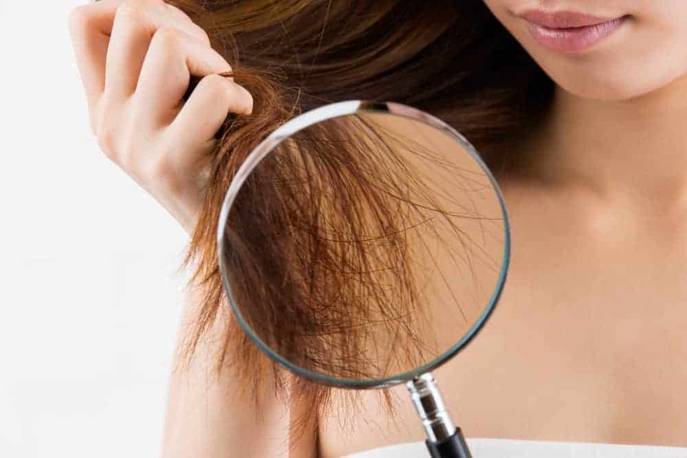 6 Penyebab Rambut Bercabang dan Cara Mengatasinya