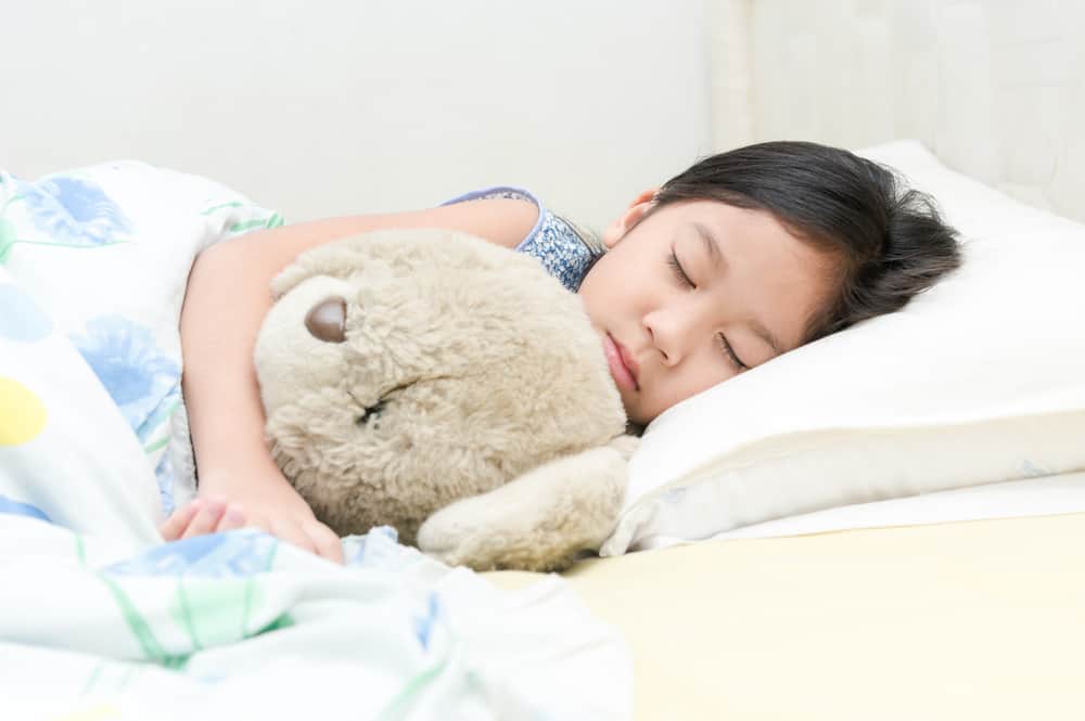 Cara Menghilangkan Dengkuran pada Anak Saat Tidur dan Penyebabnya
