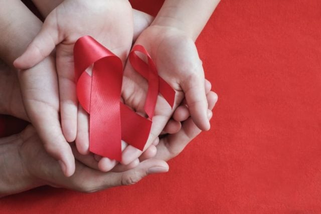 Cara Menyampaikan Bahwa Anak Anda Terkena HIV