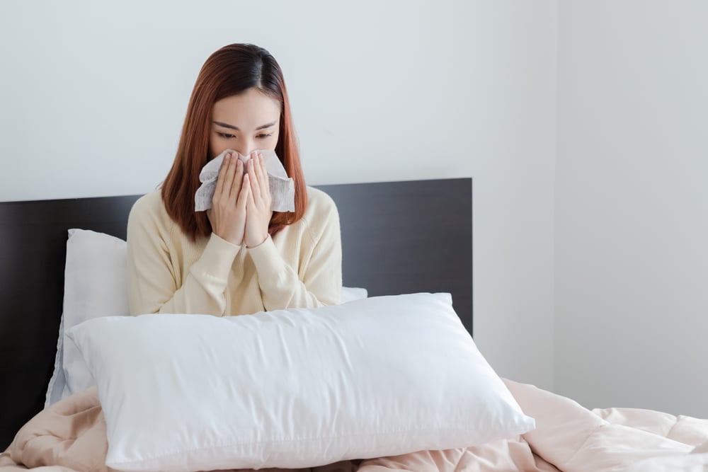 4 Tips Mengatasi Telinga Sakit dan Tersumbat karena Flu