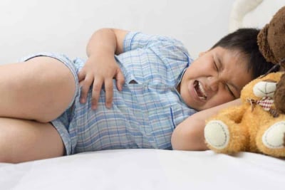 sakit perut pada anak