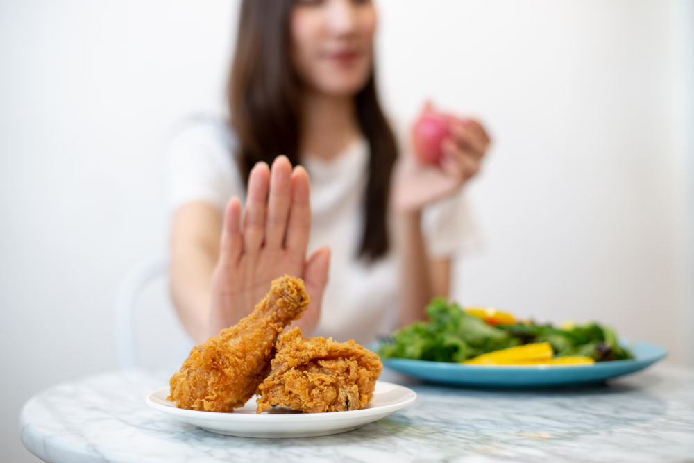 Pantangan Asam Lambung, dari Makanan hingga Pola Makan