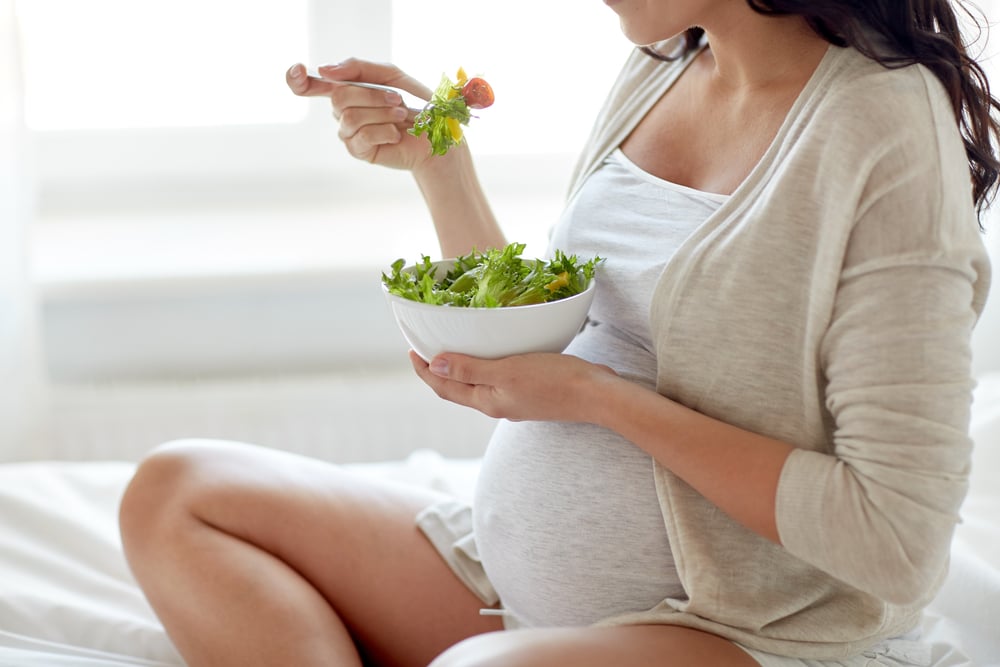 makanan yang dilarang saat hamil muda
