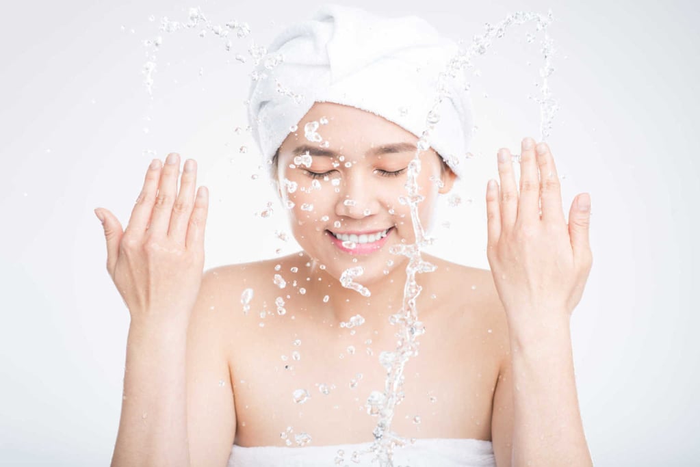 8 Langkah Mencuci Muka dengan Benar Jika Punya Kulit Berminyak