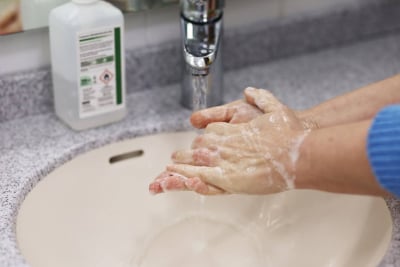 kebiasaan mencuci tangan covid-19