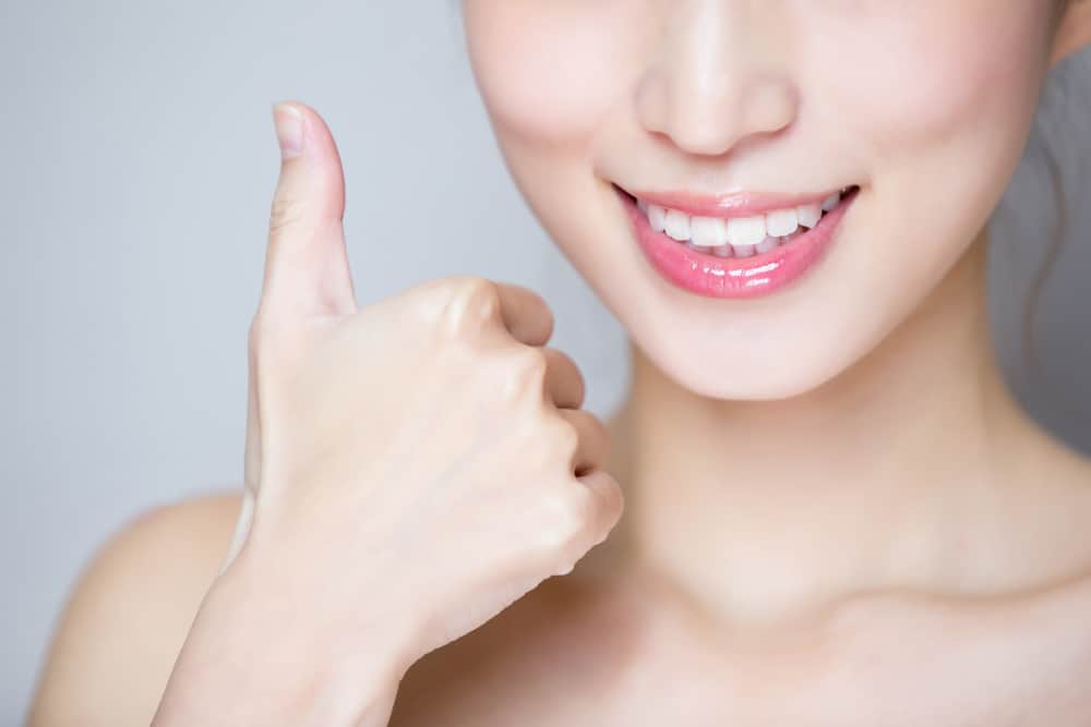 3 Cara Menjaga Kesehatan Gigi dan Mulut demi Senyum yang Indah