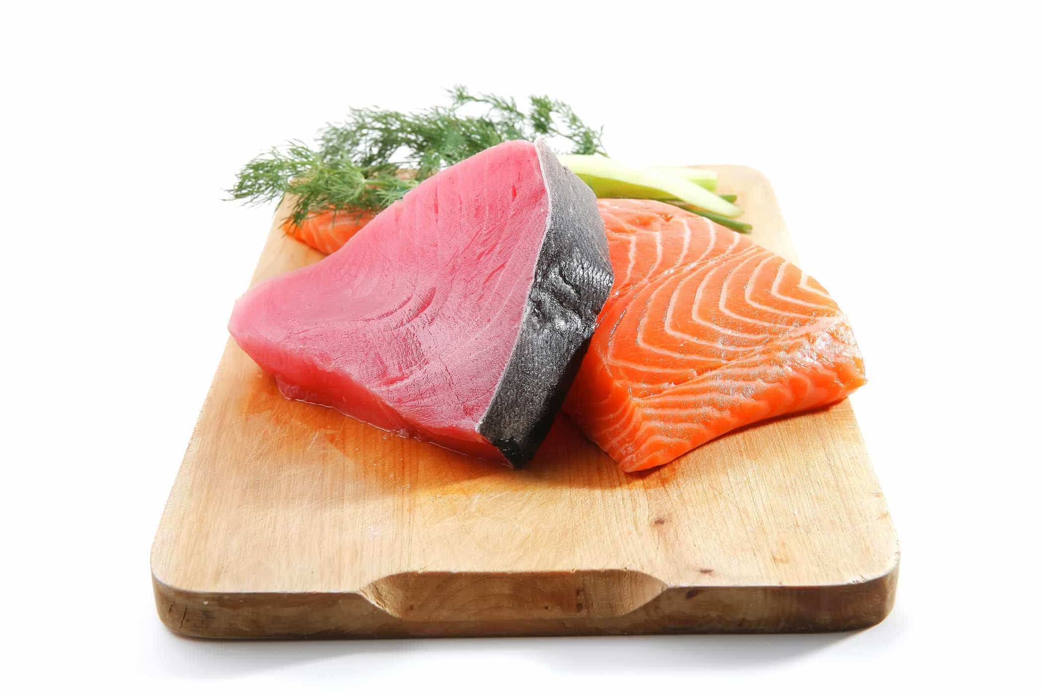Ikan Tuna Atau Ikan Salmon, Mana yang Lebih Sehat?