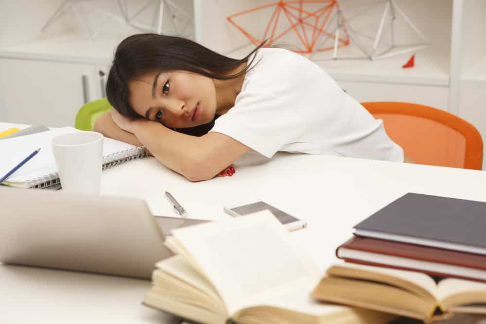 Kenali Sindrom Kelelahan Kronis, Apa Bedanya dengan Kelelahan Biasa?
