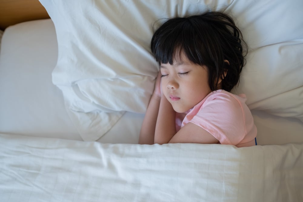 manfaat tidur siang untuk anak