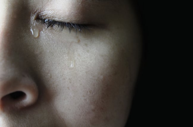 8 Cara Mengatasi Trauma Kehilangan Orang Tersayang