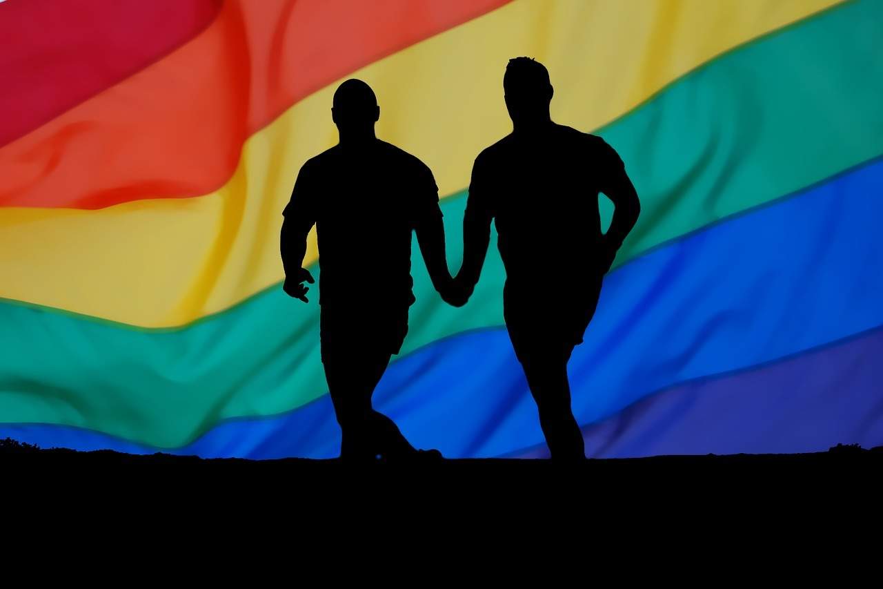 4 Penyebab Gay Berisiko HIV, Stigma Negatif Salah Satunya