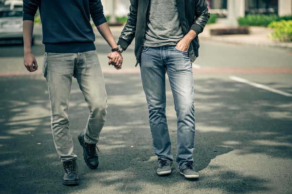 10 Pertanyaan yang Paling Sering Diajukan Seputar Gay dan Homoseksualitas