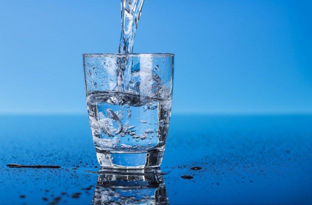 6 Fakta Penting yang Perlu Anda Ketahui Tentang Air Putih