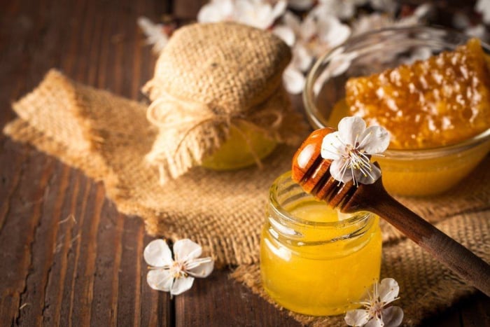 bahaya madu mentah