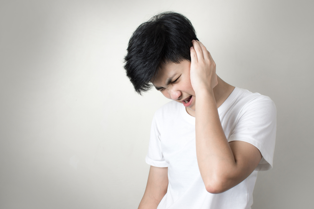 Berbagai Penyebab Telinga Berdengung yang Mungkin Terjadi