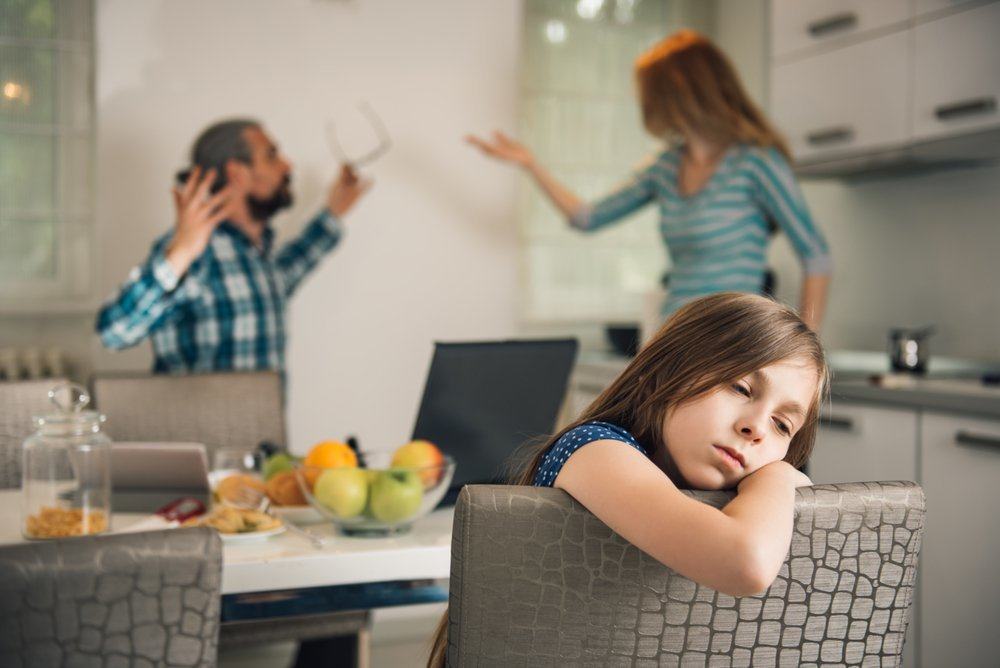 5 Cara Menjelaskan Perceraian Pada Anak