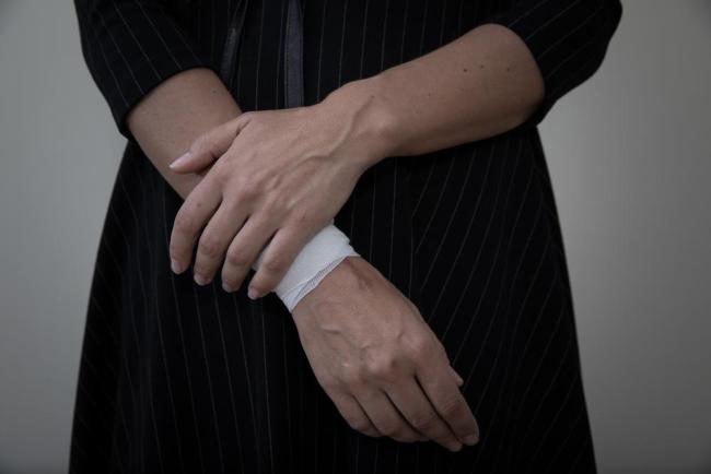 Self-Harm, Perilaku Menyakiti atau Melukai Diri Sendiri