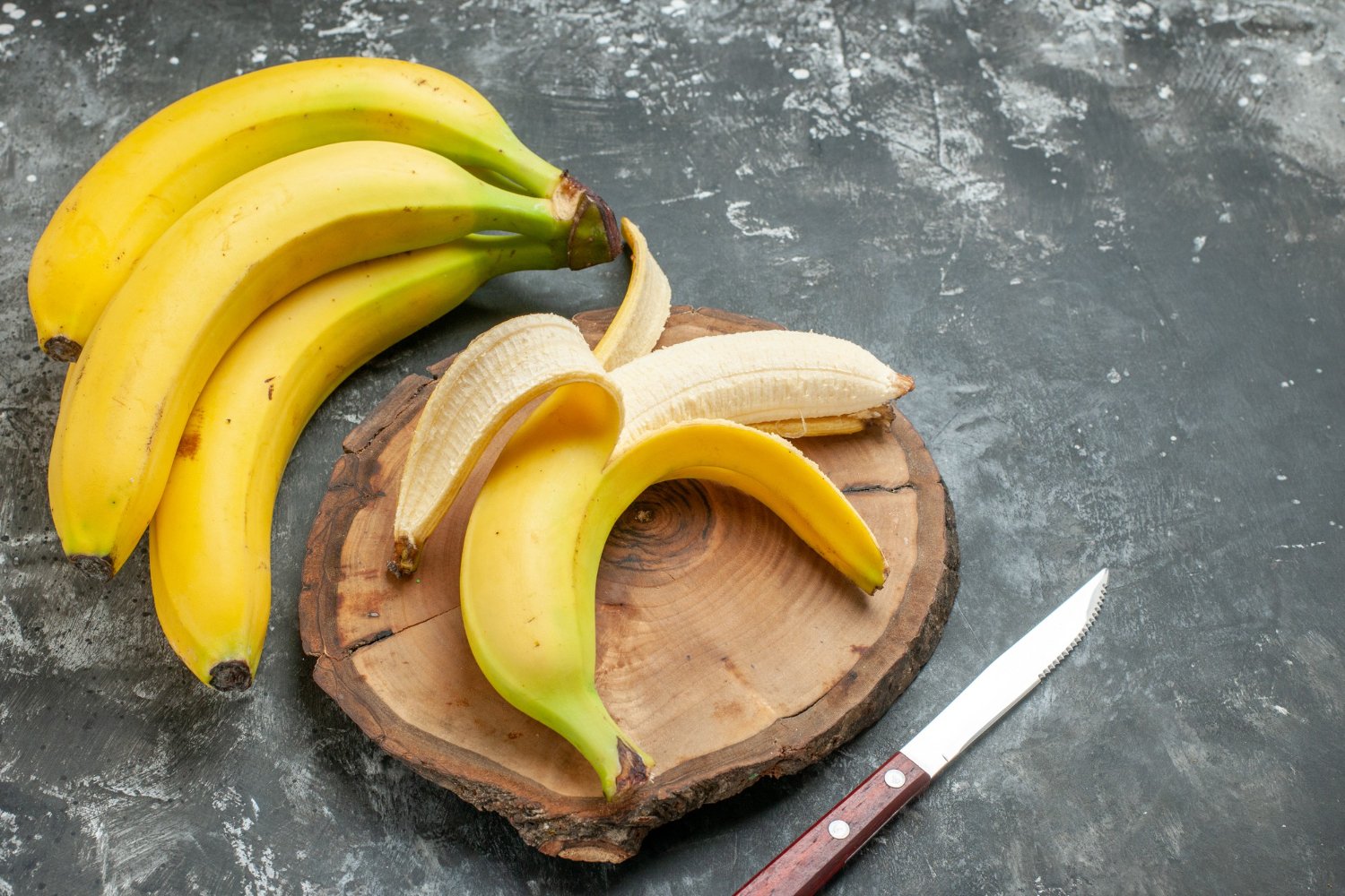 asupan vitamin untuk menebalkan rambut dari pisang