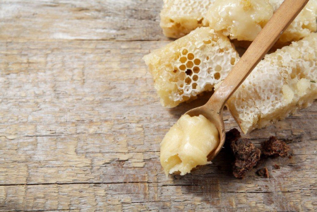 7 Manfaat Beeswax (Lilin Lebah) untuk Kesehatan