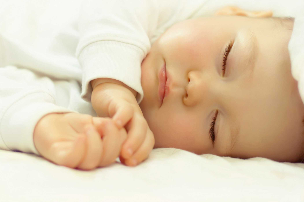 membuat bayi tertidur tanpa tangisan