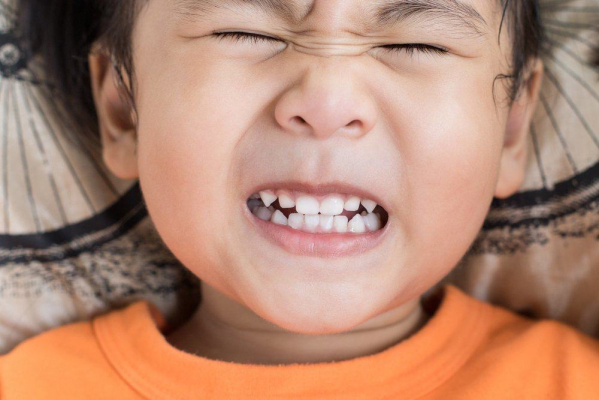 Hasil gambar untuk gambar susunan gigi pada anak