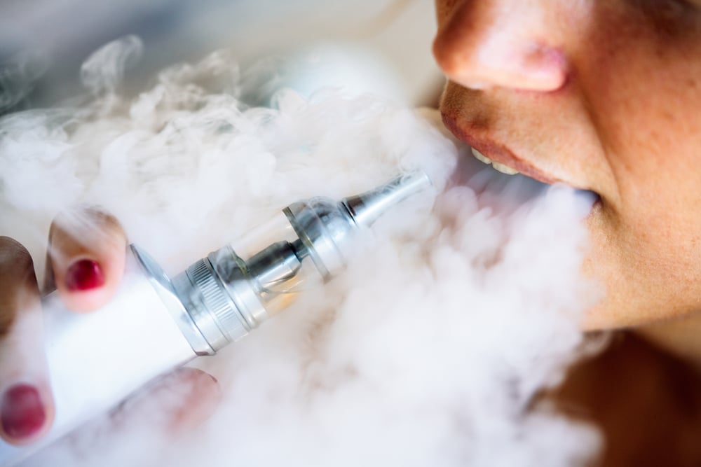 Berbagai Bahaya Asap Vape yang Perlu Anda Waspadai