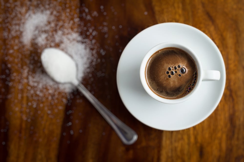 Efek Minum Kopi Tanpa Gula versus Pakai Gula, Mana yang Lebih Sehat?