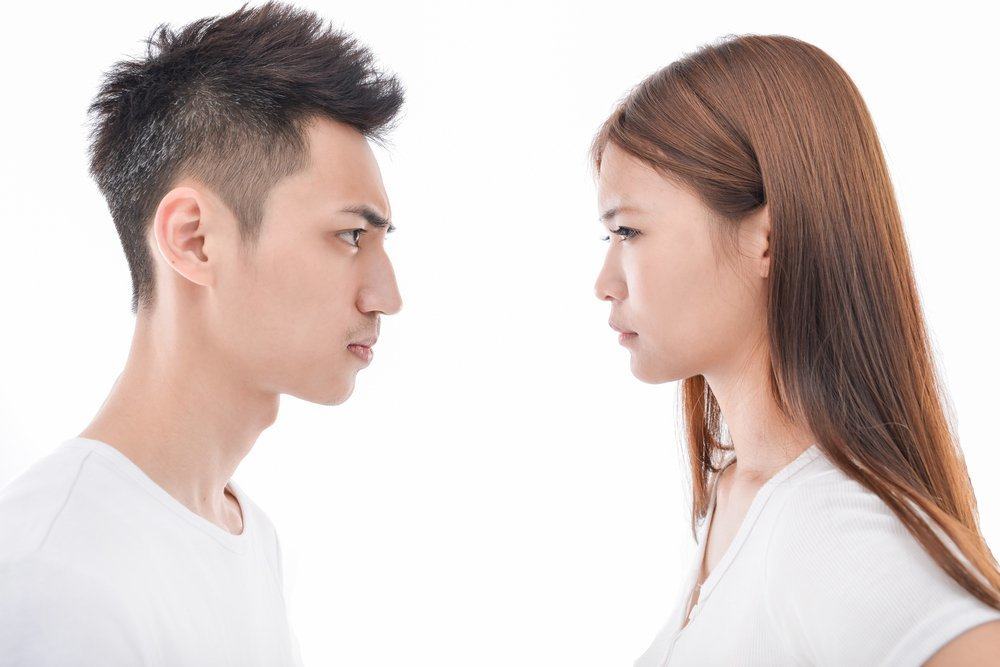 Tanda Hubungan Anda Dengan Pasangan Tidak Bahagia
