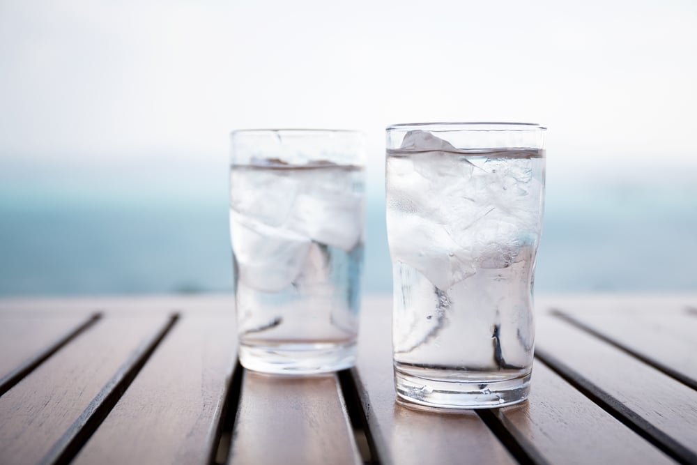 manfaat minum air dingin
