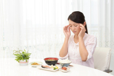 Mengapa Makanan dengan MSG Bikin Sakit Kepala?
