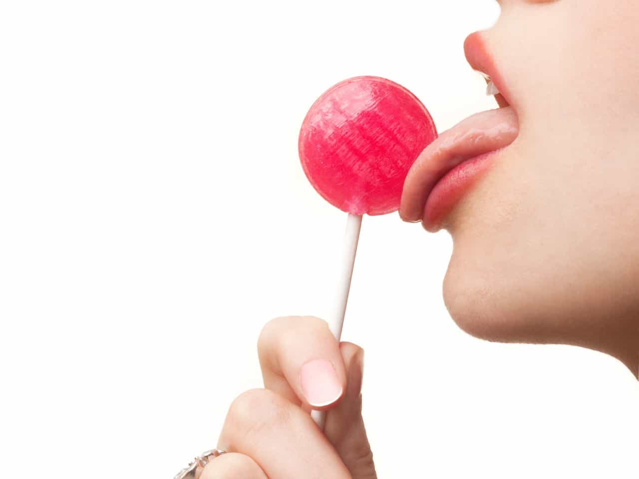 6 Cara Oral Seks yang Sehat dan Aman
