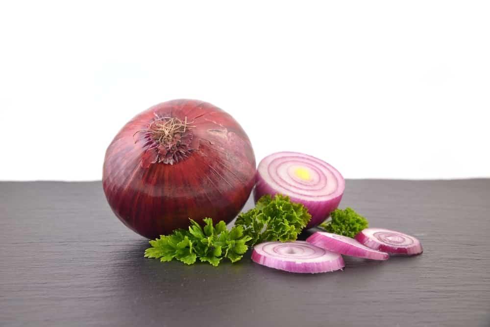 Cara Mengatasi Mimisan dengan Cepat, Mulai dari Bahan Alami hingga Obat Medis