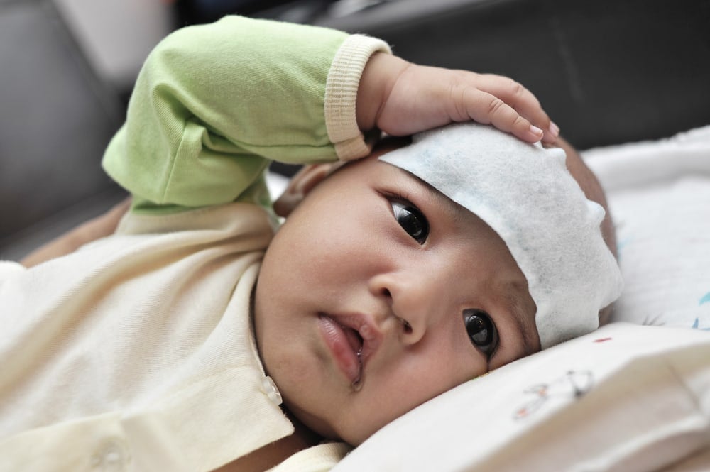 bayi mandi saat demam setelah vaksin polio