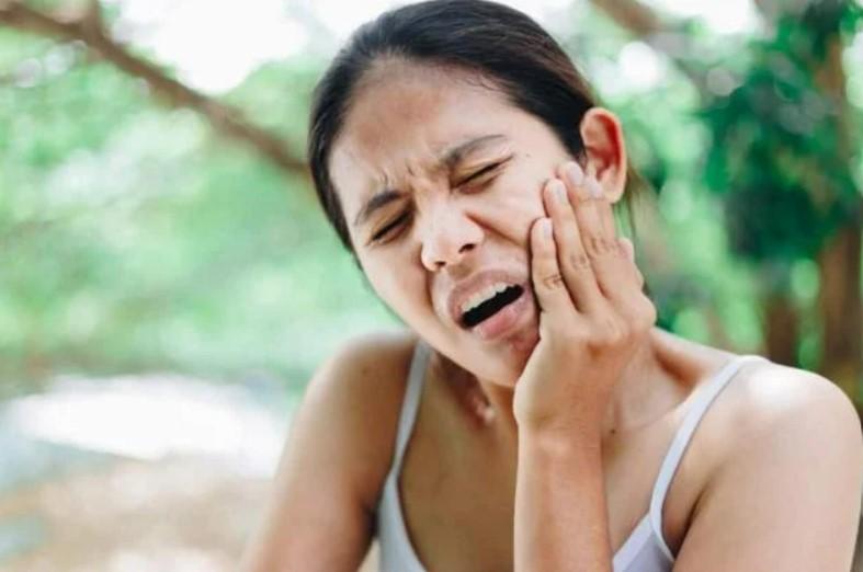 12 Pilihan Obat Sakit Gigi Alami agar Cepat Sembuh