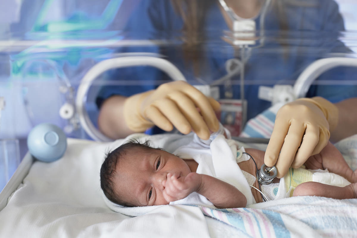 Seberapa Besar Kemungkinan Bayi Prematur Bertahan Hidup?