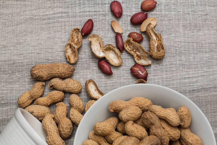 Alergi Kacang: Penyebab, Gejala, Cara Mengatasi, dll.