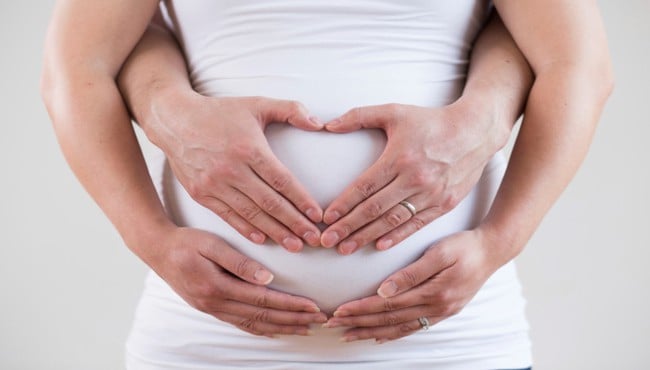 Oral Seks Saat Hamil, Aman atau Membahayakan Bayi?
