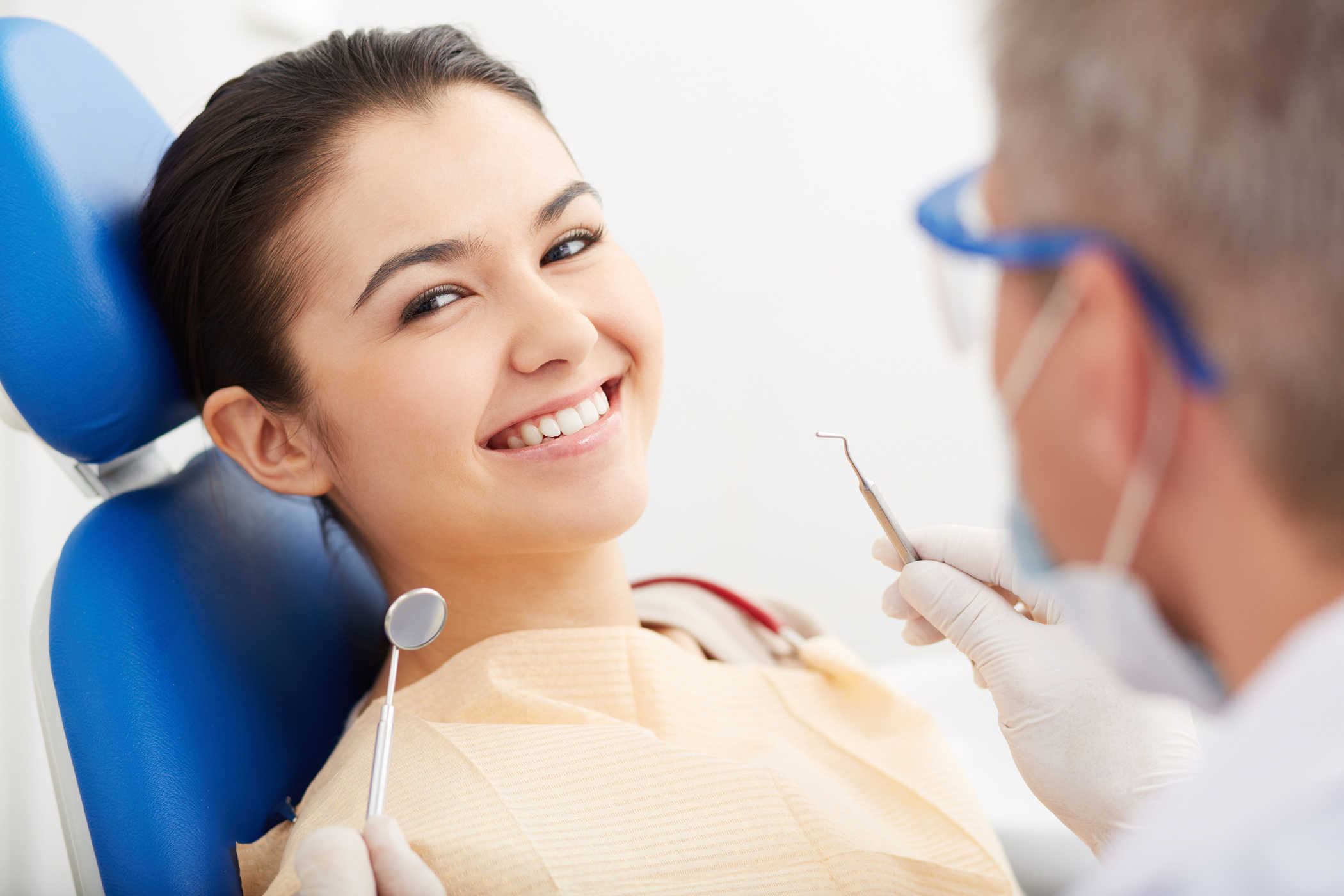 Yang Harus Dipersiapkan Sebelum Menjalani Perawatan Saluran Akar Gigi
(Root Canal)