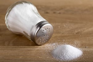membatasi makan garam bikin kekurangan yodium?