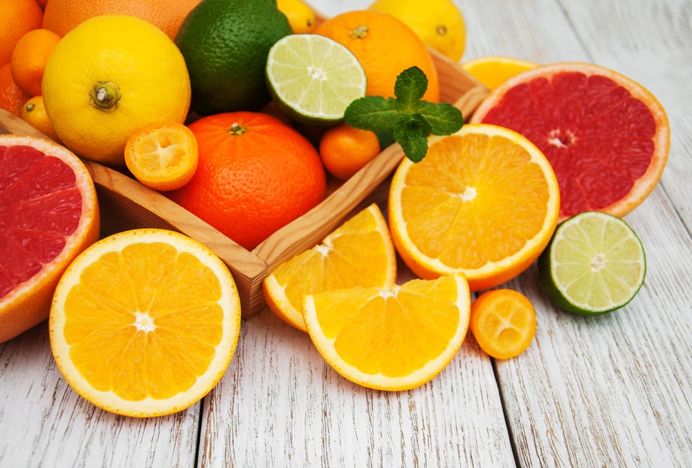 Benarkah Vitamin C Dapat Memicu Asam Lambung Naik?
