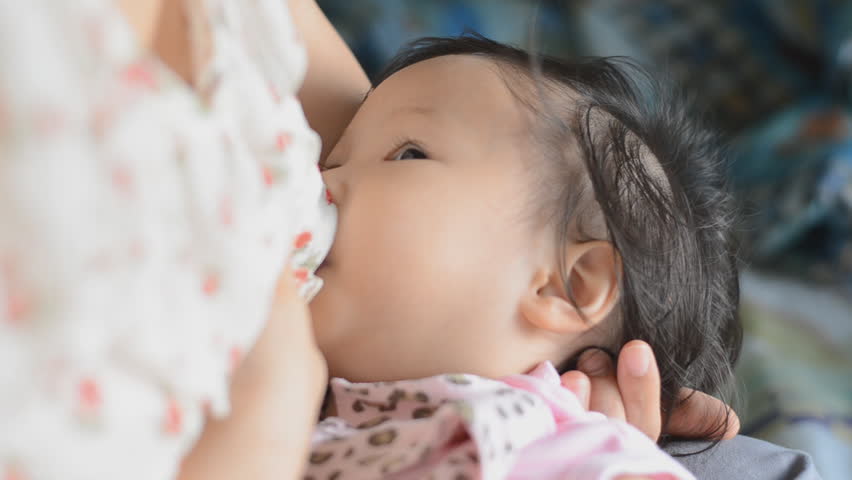 Apa Akibatnya Jika Anak Tidak Berhenti Minum ASI?