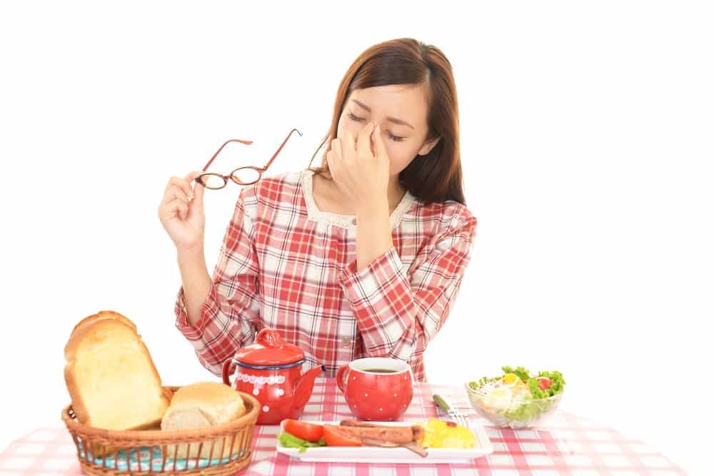 Daftar Makanan dan Minuman Penyebab Migrain