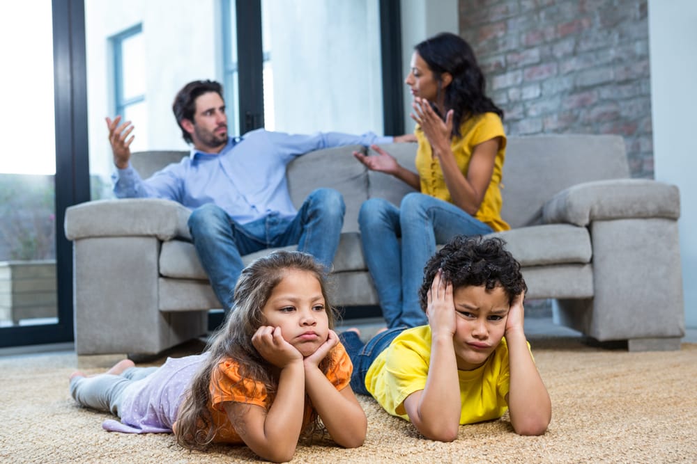Apa Dampaknya Bagi Anak Jika Tinggal Dalam Keluarga Bermasalah?