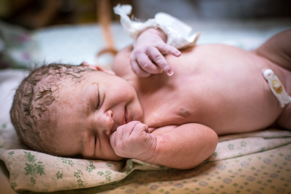 9 Penyakit dan Masalah Kesehatan Umum pada Bayi Baru Lahir