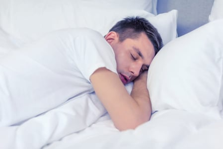 Benarkah Tidur Berlebihan Bisa Meningkatkan Risiko Pikun?