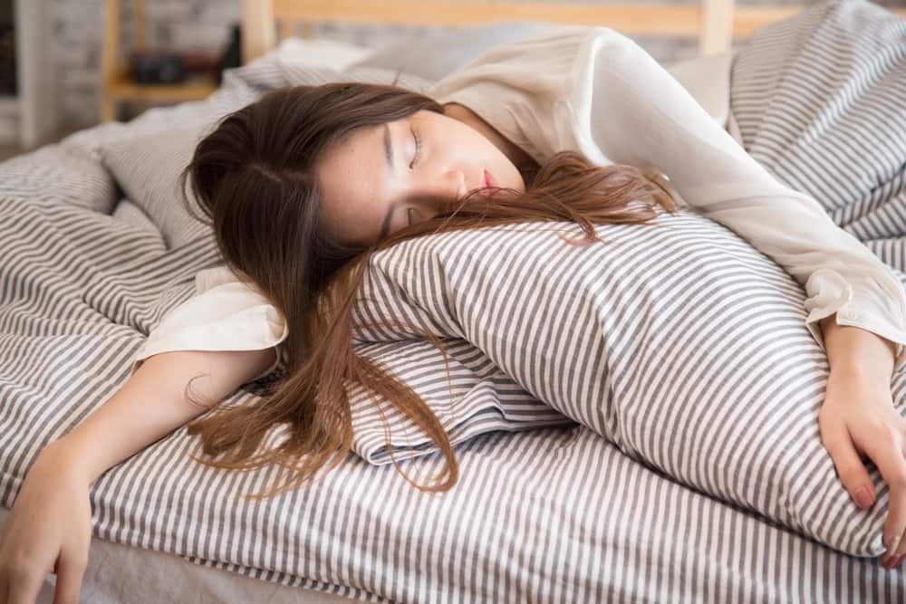 Bahaya Diet Sleeping Beauty, Cara Ekstrem Turun Berat Badan yang Fatal
