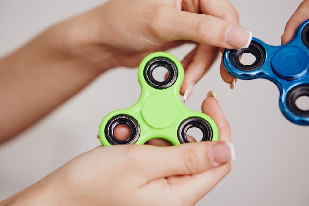 Fidget Spinner, Benarkah Bermanfaat Buat Kesehatan?