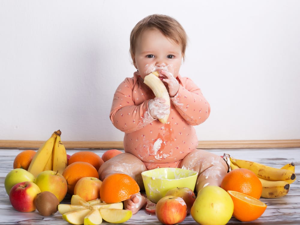 Begini Cara Bijak Terapkan Baby Led Weaning (Dan Mana yang Salah)