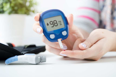 7 Cara Mengontrol Gula Darah Normal untuk Penderita Diabetes