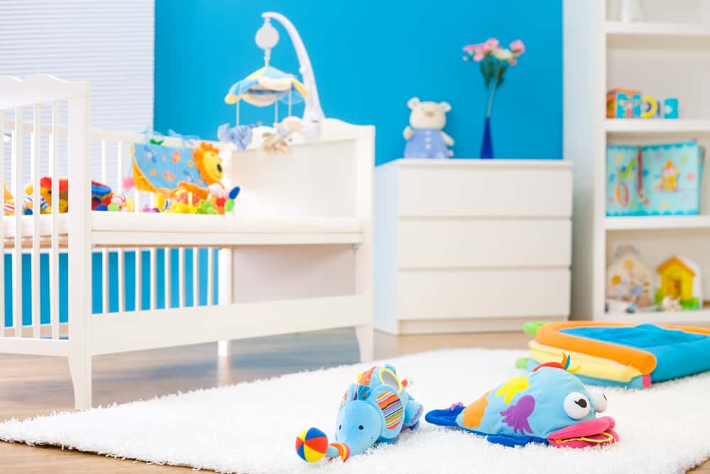 Cara Memilih dan Menyiapkan Tempat Tidur Bayi yang Aman